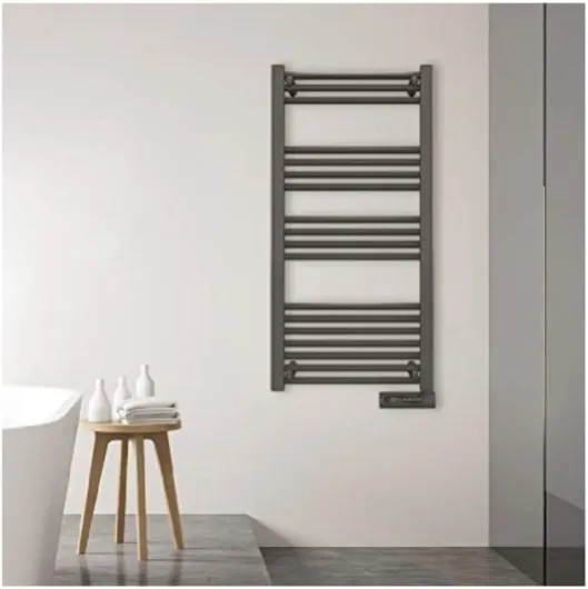ReadyWarm 9200 Smart Towel Sèche-Serviettes électrique à inertie Fluide Écran LED Commande Tactile Programmateur 3 Modes de Fonctionnement 2 systèmes de sécurité Noir 750 W ReadyWarm 9200 Noir