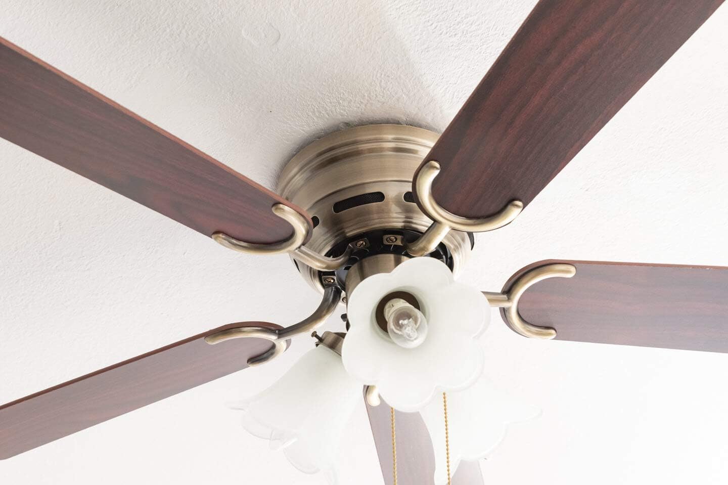 Pepeo 105420192 Ventilateur de Plafond, Métal, 44 W, Bois de Rose/Noyer foncé, 105 cm