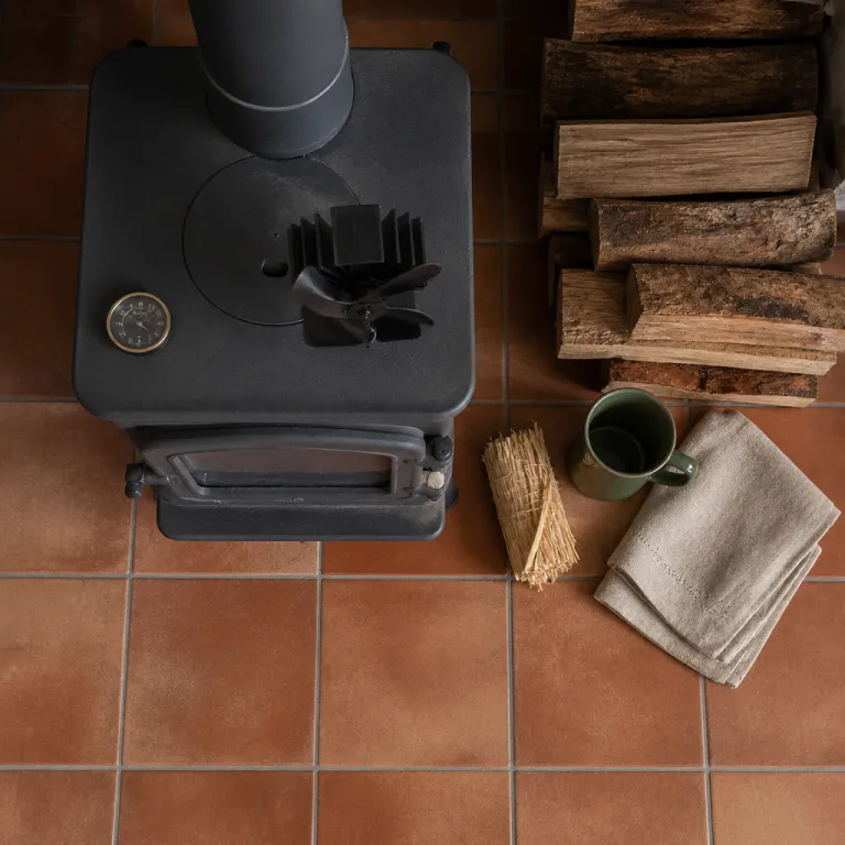 Ventilateur pour poêle à bois : optimiser la chaleur sans électricité